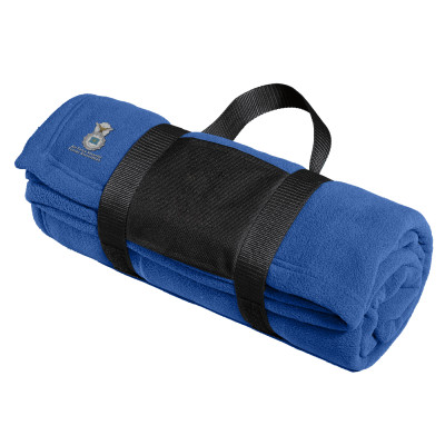 Fleece Blanket with Carrying Strap Fleece Blanket with Carrying Strap